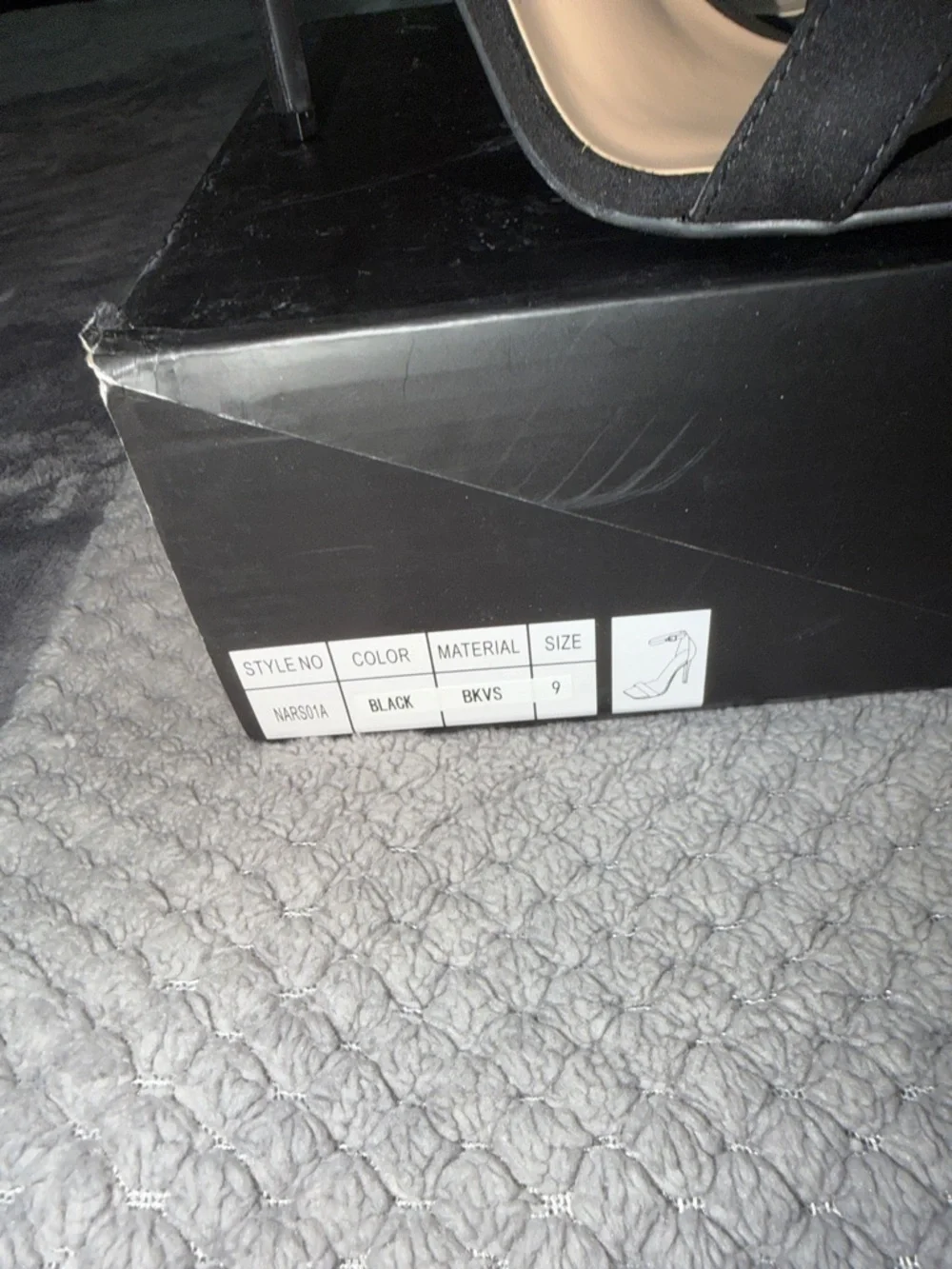 Fashion Nova Black Herls - Picture 3 of 5